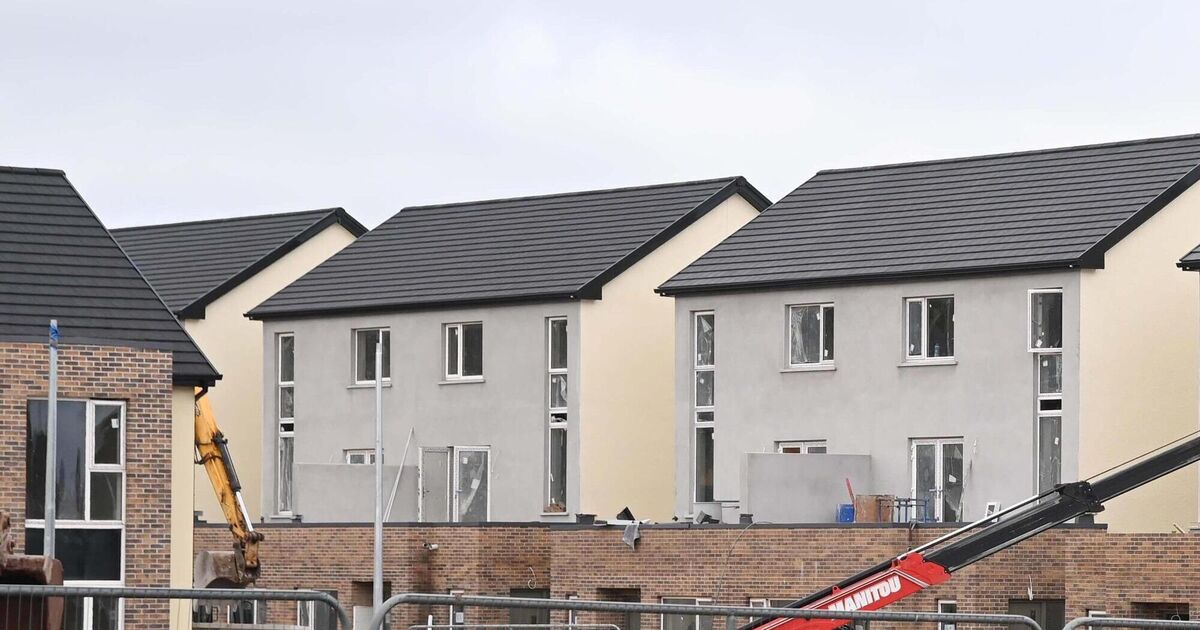 Number of houses for sale falls by 20 in past year, new report shows