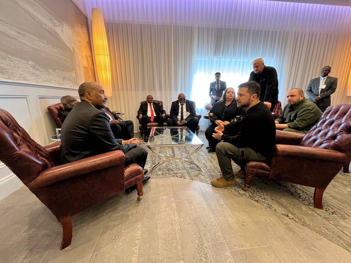 Ukrainian president Volodymyr Zelenskyy held an unscheduled meeting in Shannon with the de facto head of Sudan's government, Abdel Fattah al-Burhan at Shannon Airport. Picture: Volodymyr Zelenskyy/Twitter