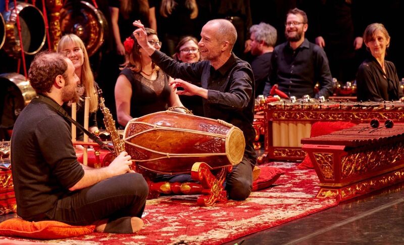 Mel Mercier and the Irish Gamelan Orchestra 