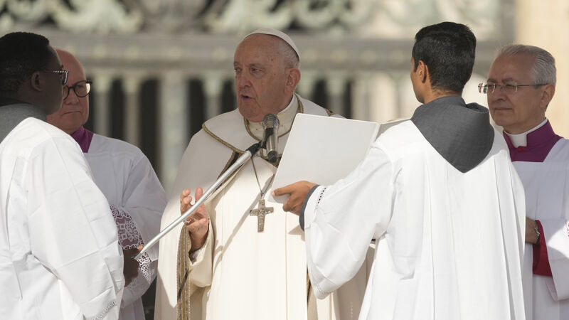 Pope opens Vatican meeting as battle lines drawn on his reform project Pope opens Vatican meeting as battle lines drawn on his reform project