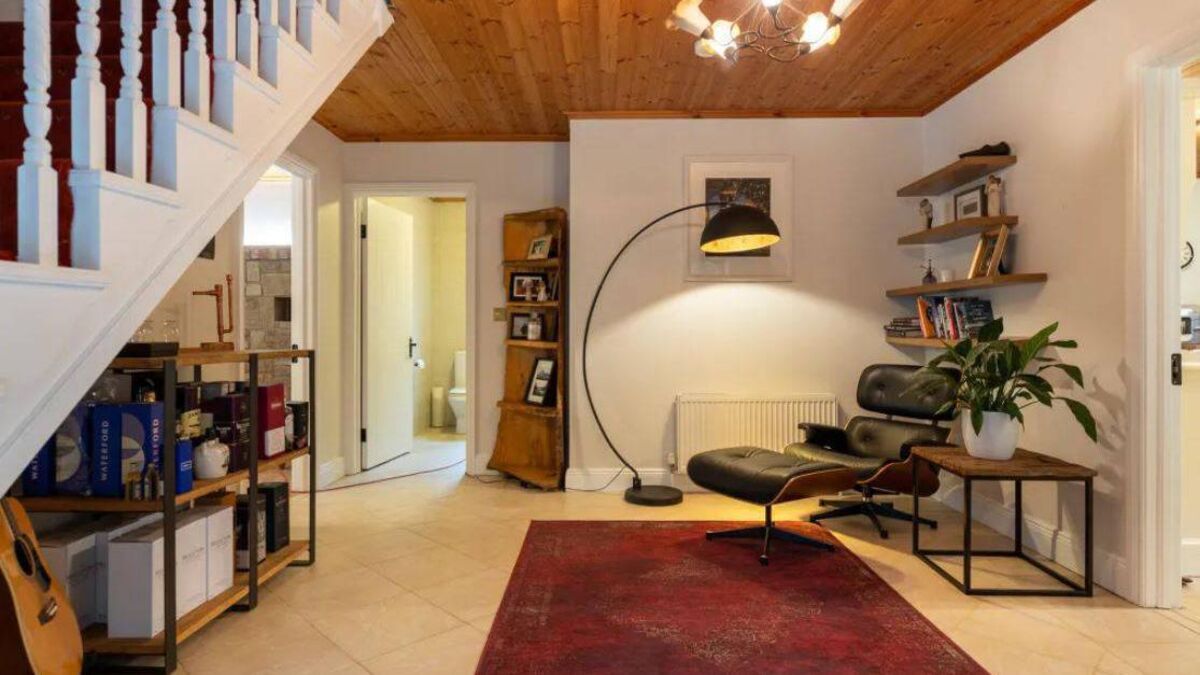 City to Country: Colourful urban living in Rialto or rural escape in €495k Wexford cottage - Vimarsana News