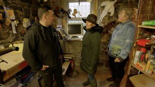 <p>Andy Fox with Vicky Tate and Naomi Kiernan in Love in the Country</p>