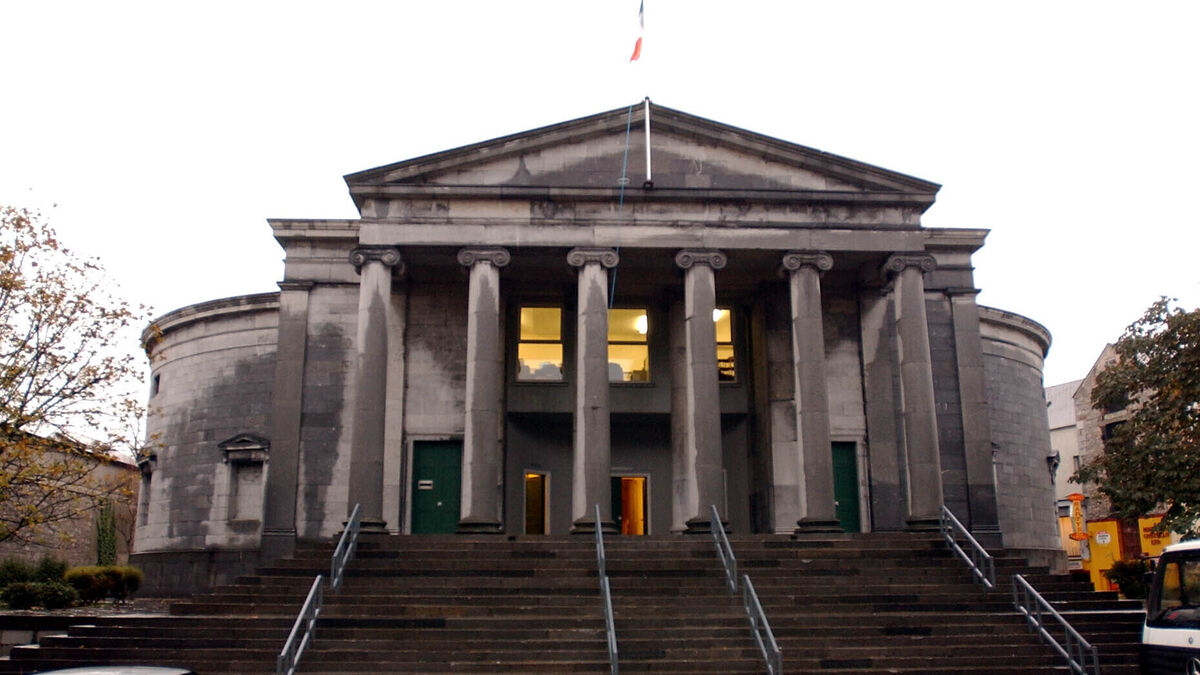 Kerry pub using 'dodgy' box to show matches must pay €20k damages to Sky - Vimarsana News