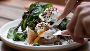 <p>Eggs Benedict at Paperboys Café and Garden</p>