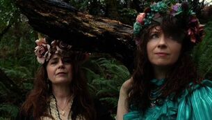 <p>Victoria Keating (left) and Aine O'Gorman are the musicians and composers of the song "Béal Tine". Pictures: Pat Dunne</p>