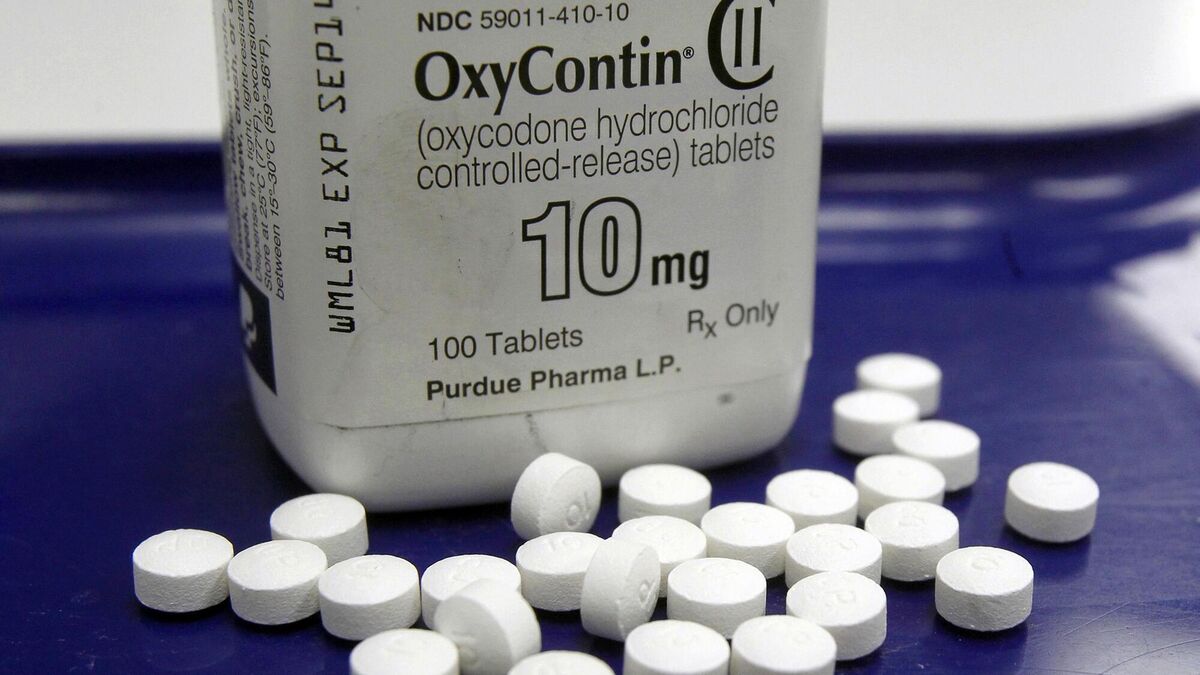Cork paramedic addicted to Oxycontin avoids jail after driving under influence of cocaine - Vimarsana News