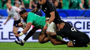 <p>BUNDEEEEE: Ireland's Bundee Aki and New Zealand's Rieko Ioane and Aaron Smith. Credit ©INPHO/Dan Sheridan</p>