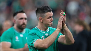 <p>FINE MARGINS: Ireland’s Jonathan Sexton dejected. Pic Credit ©INPHO/Billy Stickland</p>