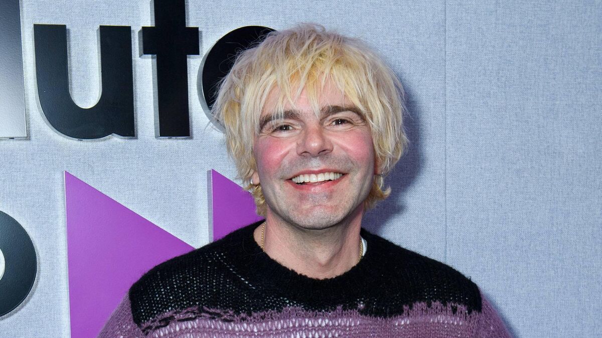 Tim Burgess: The Charlatans plan a live listening party in Cork - Vimarsana News
