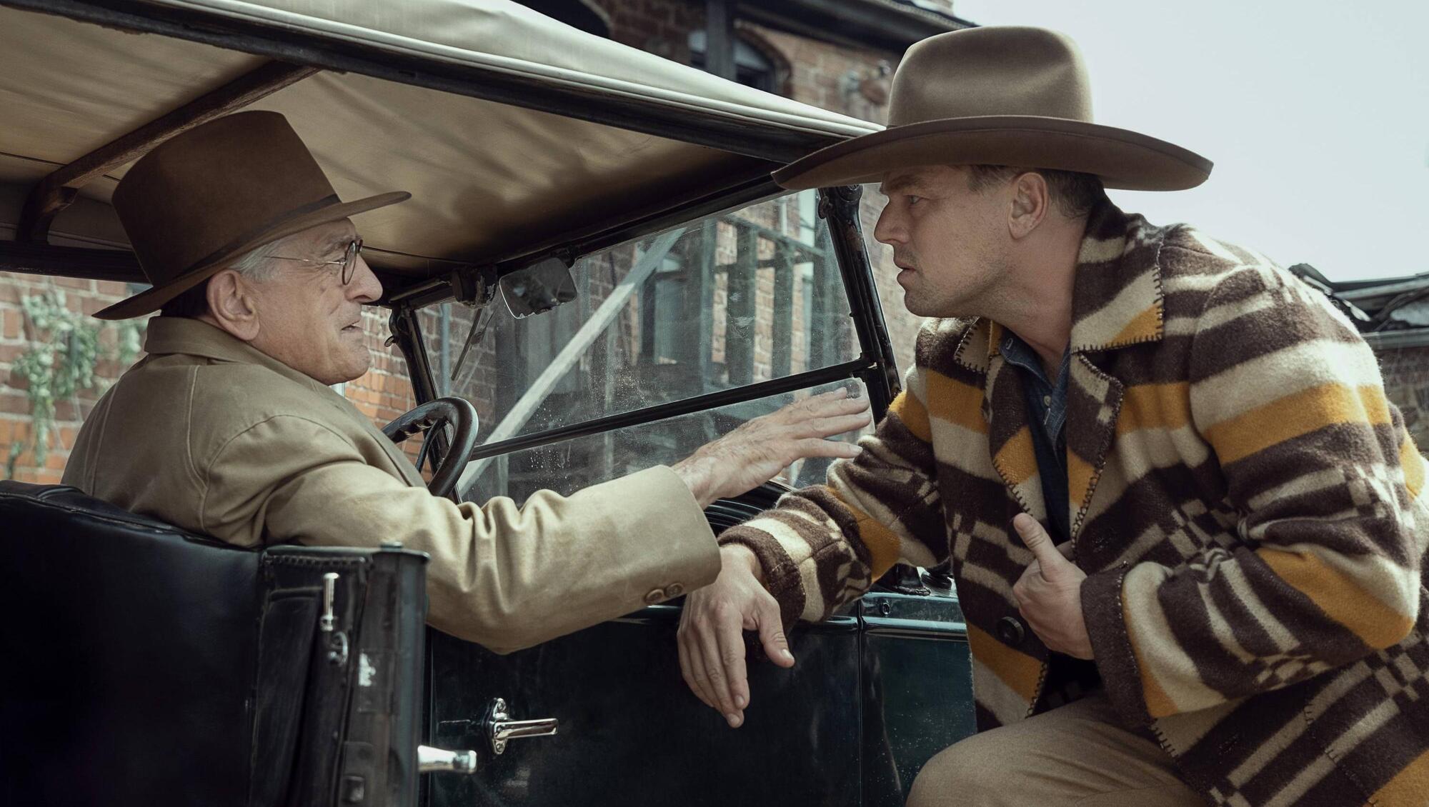 L-R: Robert DeNiro and Leonardo diCaprio in Killers of the Flower Moon