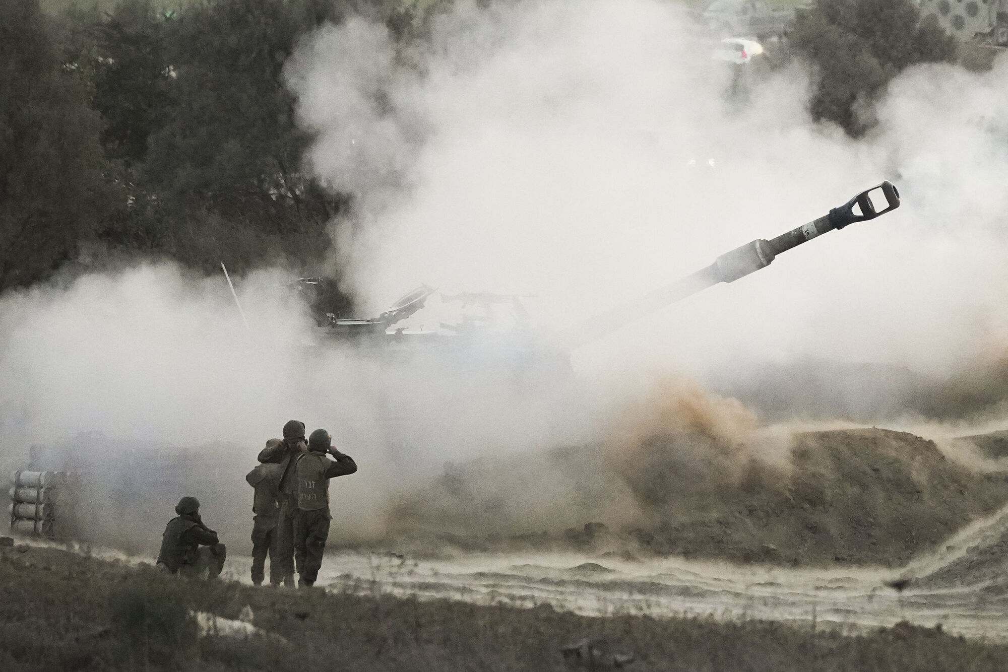 Israel agrees to U.S. request to delay Gaza invasion