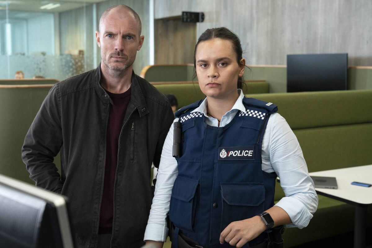 Richard Flood as Detective Theo Richter and Acushla-Tara Kupe as Detective Sargent Diana Huia in The Gone