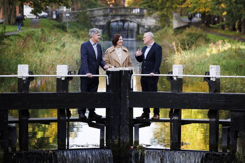 John O’Sullivan, COO dCarbonX; Marguerite Sayers, Deputy Chief Executive, ESB; Dave Kirwan, MD Bord Gáis Energy. Picture: Andres Poveda John O’Sullivan, COO dCarbonX; Marguerite Sayers, Deputy Chief Executive, ESB; Dave Kirwan, MD Bord Gáis Energy. Picture: Andres Poveda