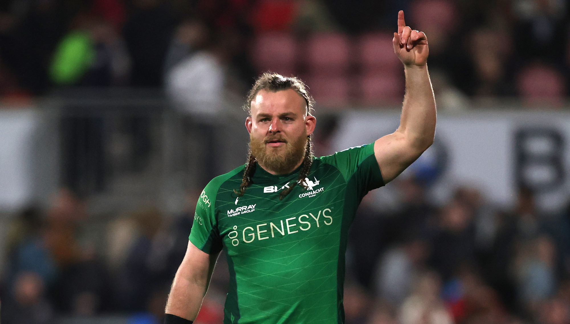 Prop Finlay Bealham extends Connacht stay 