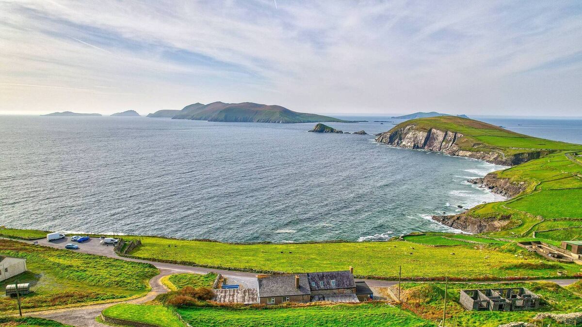 You couldn't pay for the view at this famous former Slea Head café. Well actually you could, it's €650,000. - Vimarsana News