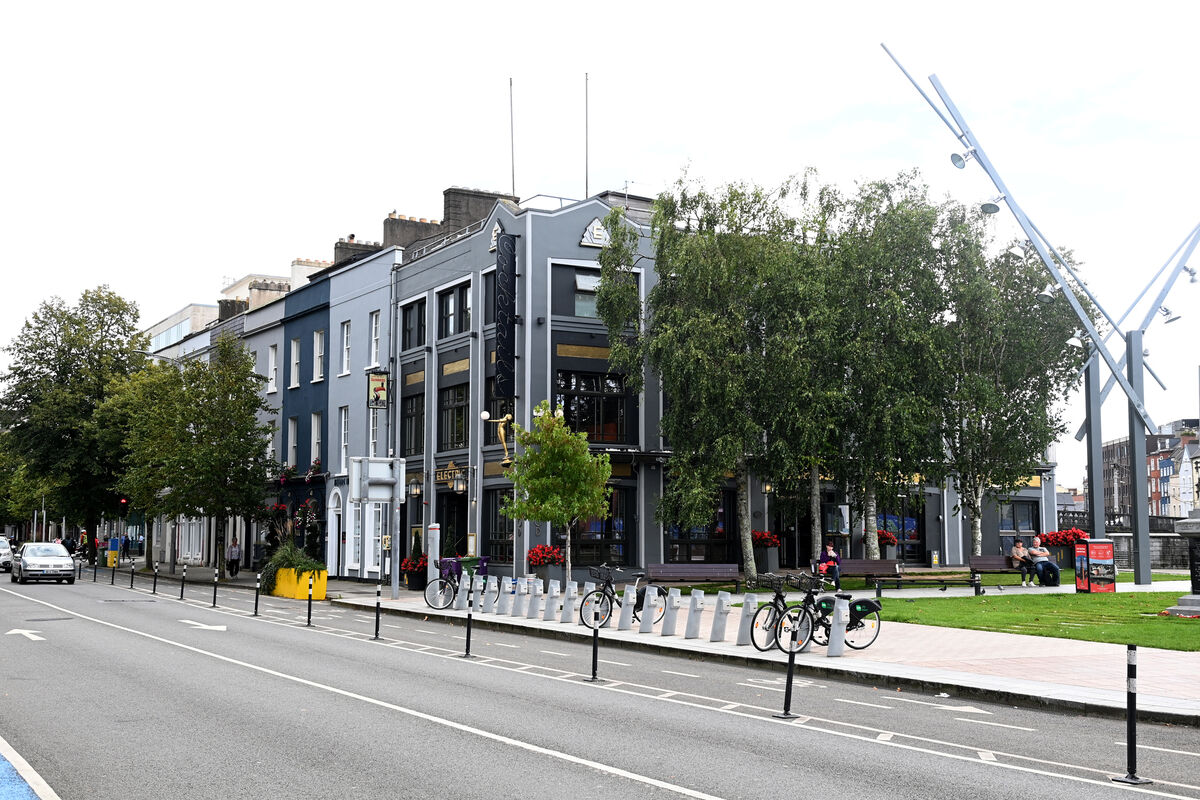  The South Mall in Cork City. Planting of trees in cities is a pivotal ingredient to the 15-minute city concept that has grown out of efforts to reduce car dependency while meeting climate targets and creating walkable, liveable neighbourhoods with access to nature. Picture: Larry Cummins