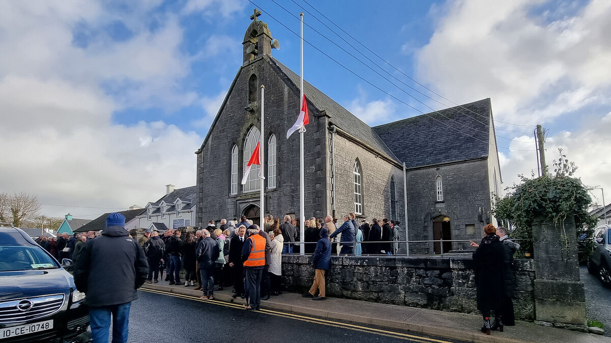 Daughter of Clare couple found dead reads poem to parents at funeral - Vimarsana News