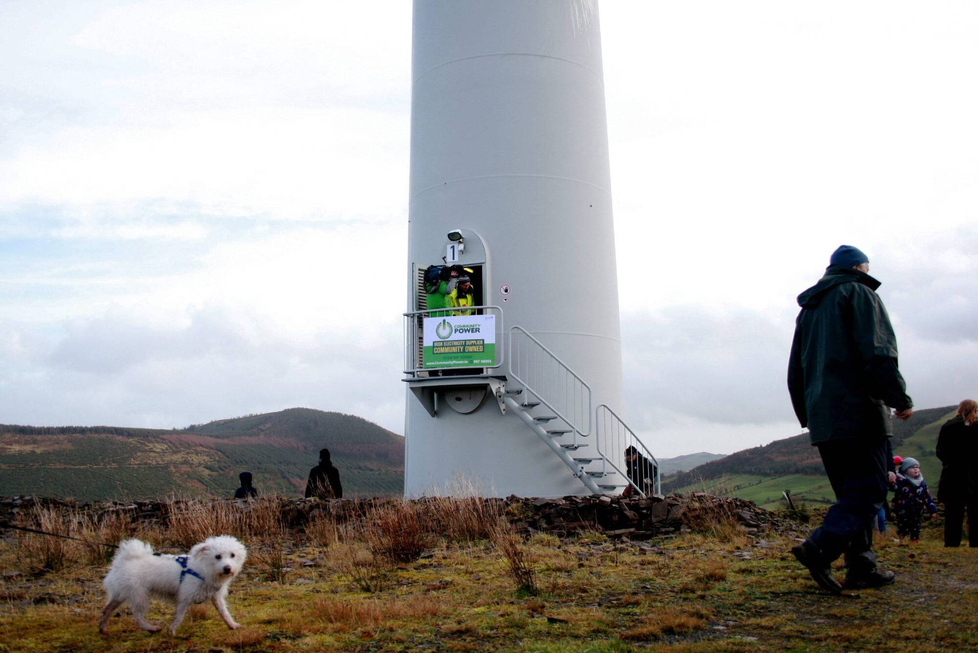 Community green energy needs 'lighter regulation' to grow