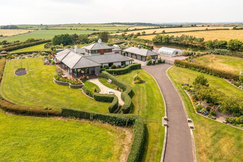 Reagrove at Minane Bridge/Nohoval made c €2.2m all-in Reagrove at Minane Bridge/Nohoval made c €2.2m all-in
