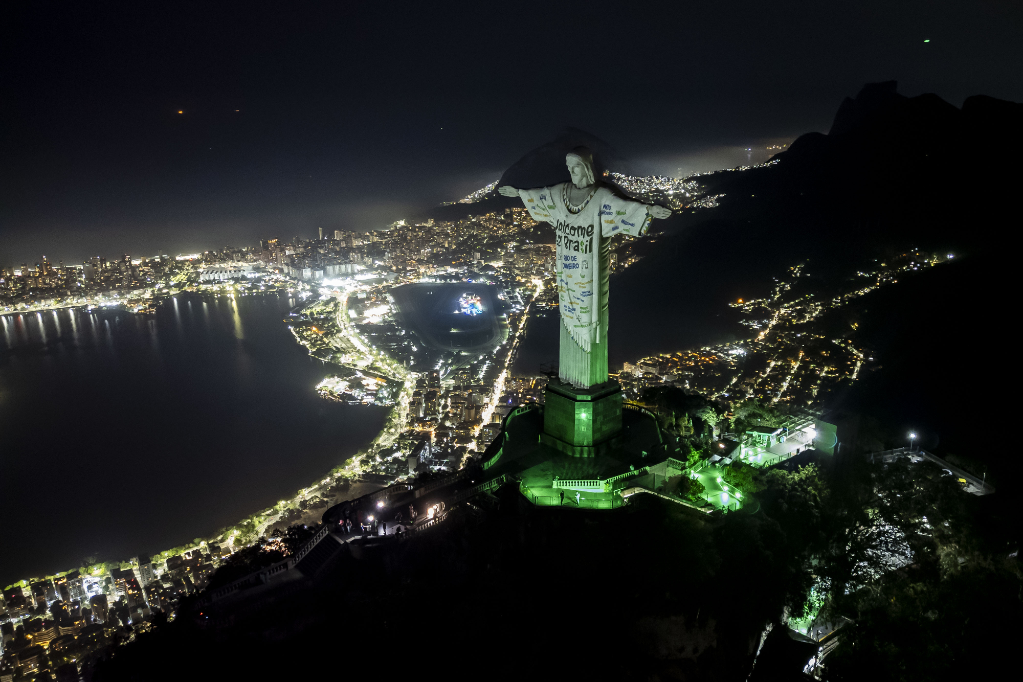 Rio’s famous Christ statue welcomes Taylor Swift thanks to Swifties and a priest