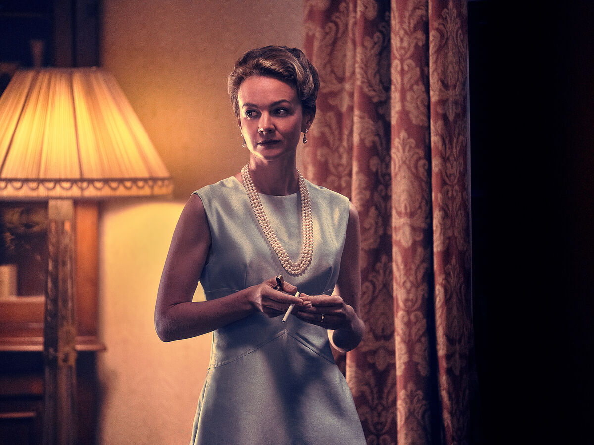 Carey Mulligan as Felicia Montealegre in Maestro.