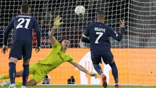 <p>Kylian Mbappe scores the late equalising spot kick for PSG</p>