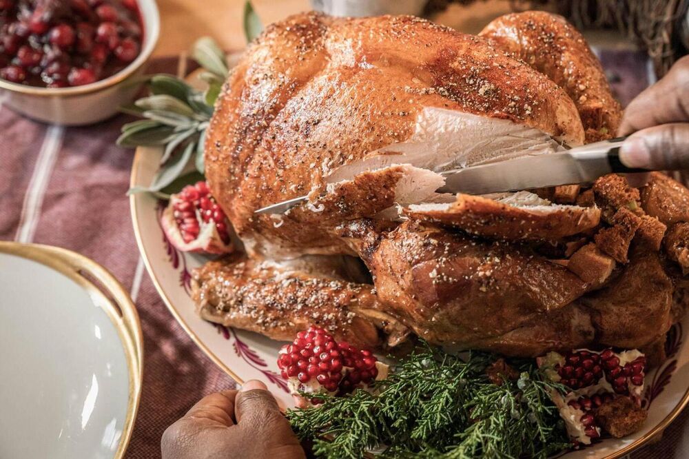 Old-Fashioned Roast Turkey with all the Trimmings