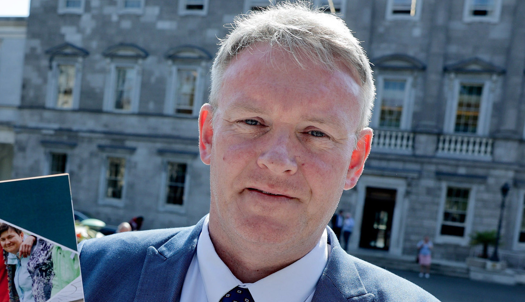 Man sentenced for harassing senator and threatening his wife and children