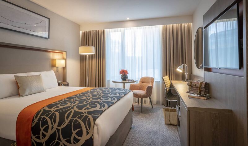 Bed down with crisp linen in serene and stylish bedrooms. 