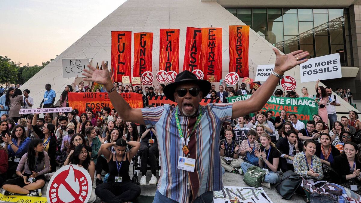 Countries scramble to find meaningful agreement on future of fossil fuels - Vimarsana News