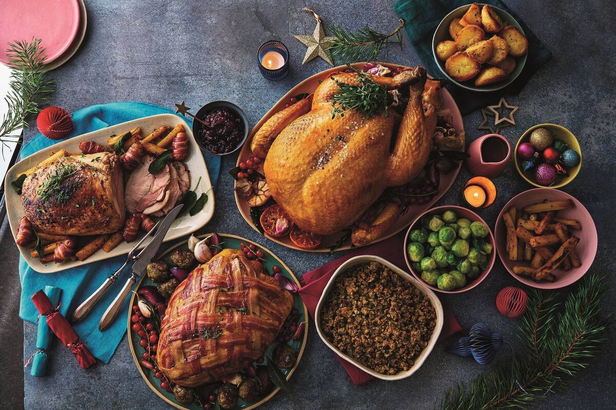 Lidl’s Deluxe range of turkeys include options with all the trimmings, prepared for you in advance.