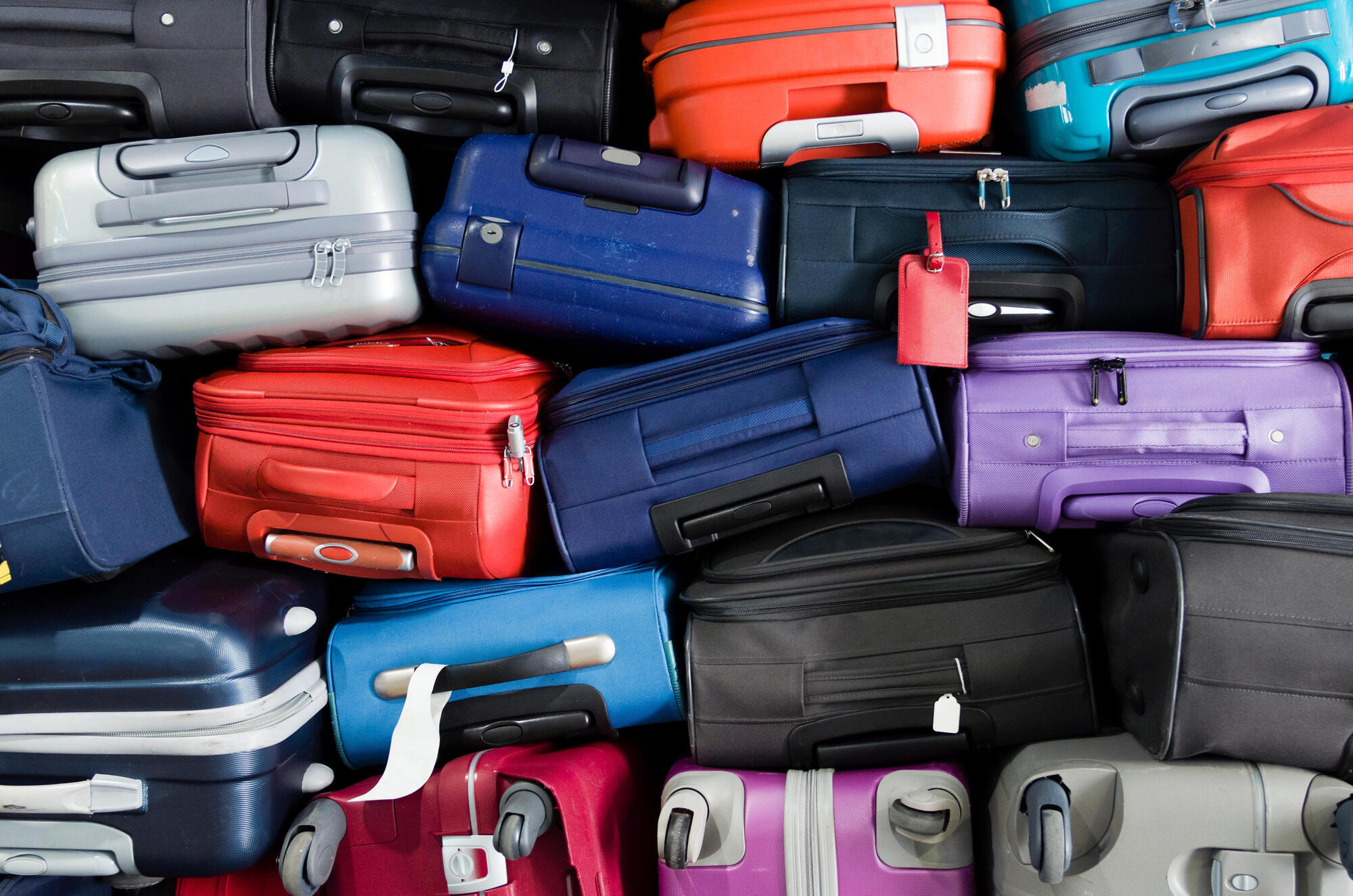 Tenerife airport workers held after almost €2 million of items 'vanish from luggage’