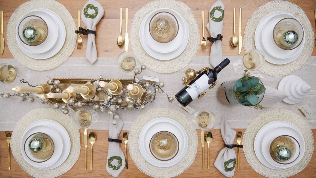 Meadows and Byrne tablescape. 