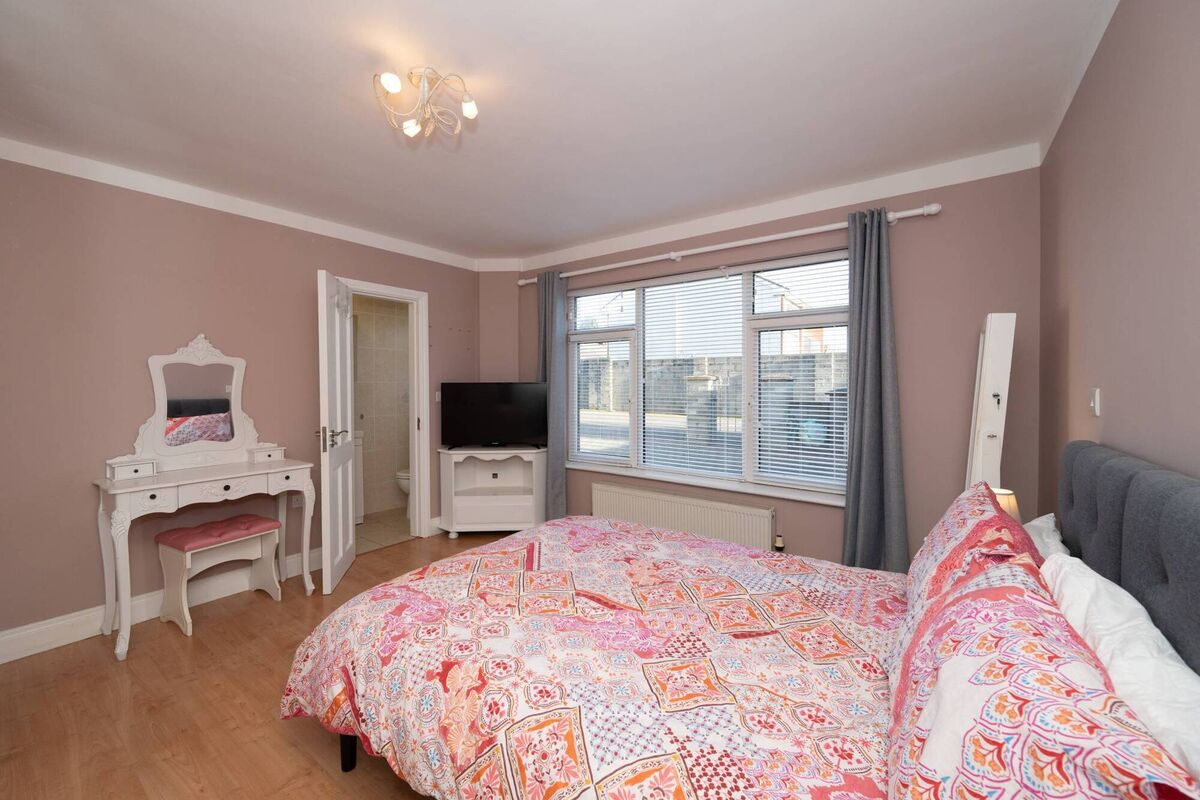 Ground floor bedroom