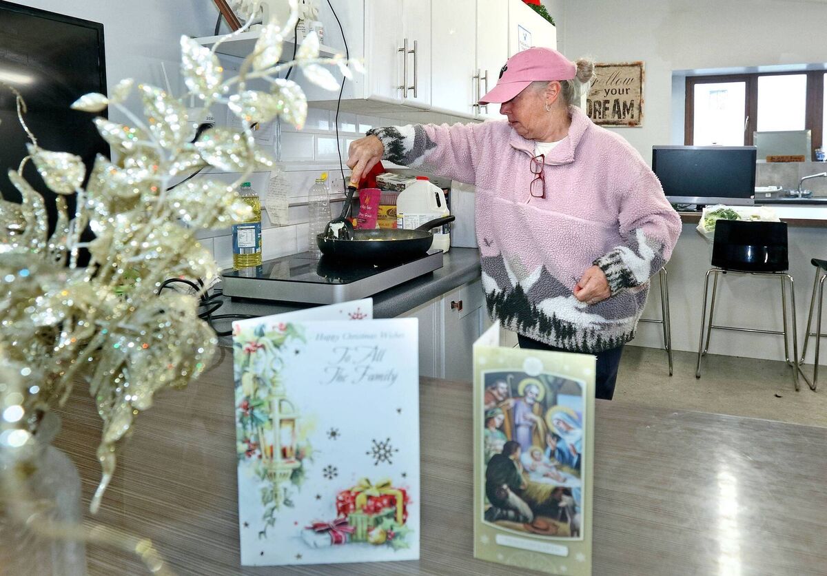 Volunteer Jackie Laffan cooking breakfast at the Waterford Helping The Homeless facility. Picture: Noel Browne