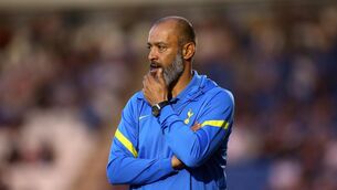 <p>Nottingham Forest are in talks with Nuno Espirito Santo about becoming their new boss.</p>