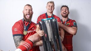 <p>NO HARD FEELINGS: Munster’s RG Snyman, Craig Casey and Jean Kleyn celebrates with the URC Trophy. Pic: ©INPHO/James Crombie</p>