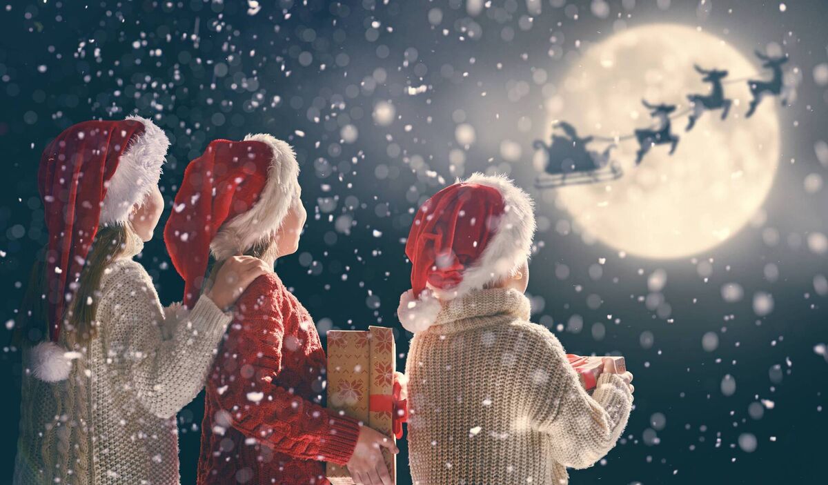 Asked whether his journey might be affected by the recent eruption of a volcano in Iceland, Santa said that it would not.