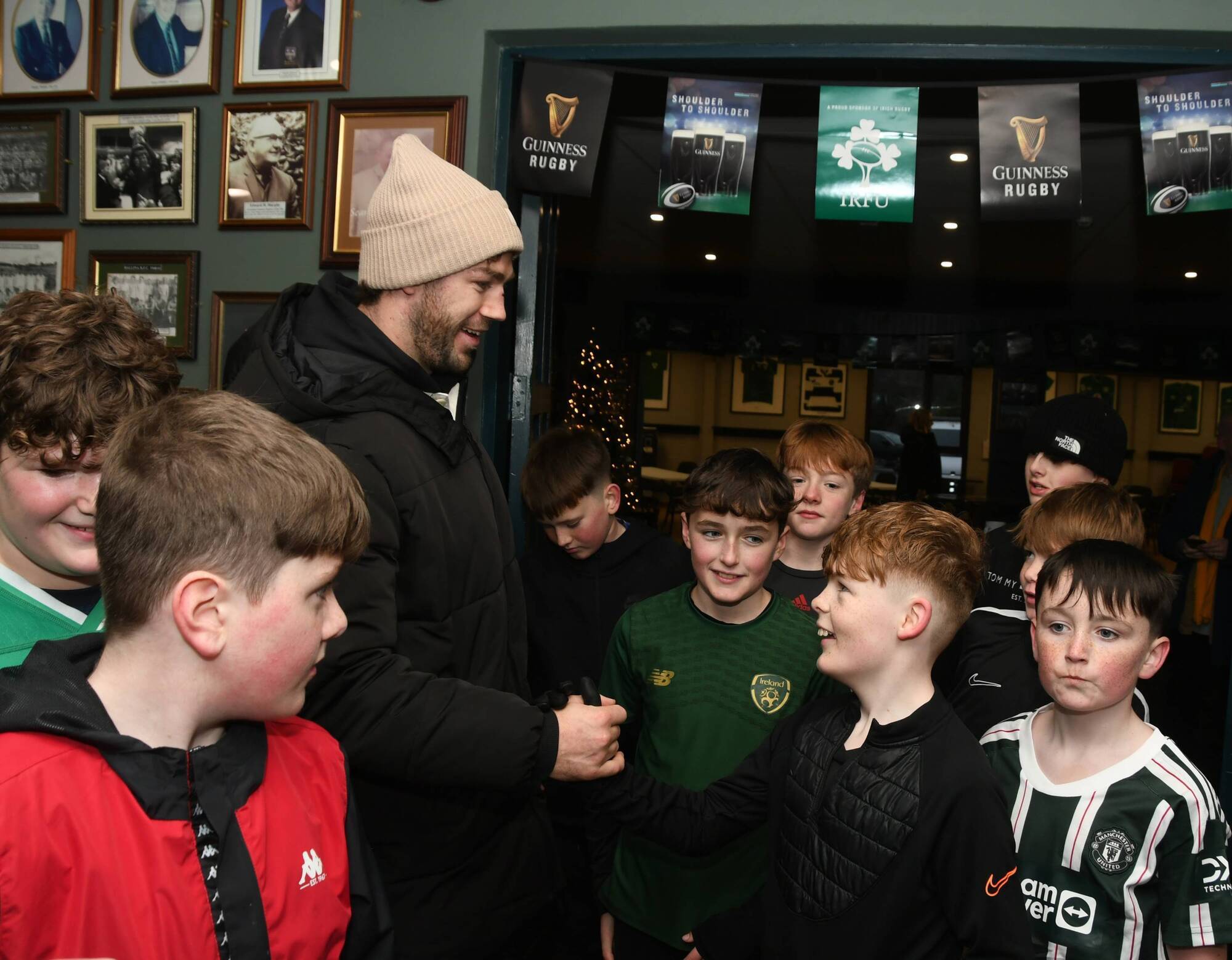 Caelan Doris chatting with young fans at Ballina Rugby Club. Picture: John O'Grady