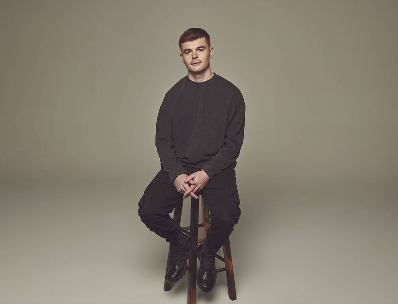 Darren Kiely is a Cork artist influenced by the likes of the Lumineers 