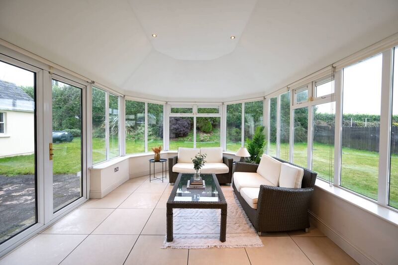 Sunroom Pictures: John Roche