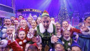 <p>Patrick Kielty pictured during the opening of the 2023 Late Late Toy Show. Picture" Andres Poveda / RTÉ̇</p>