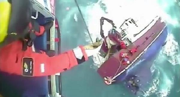 WATCH: Fishermen rescued from Irish vessel moments before it sinks