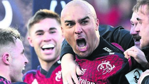 <p>MUNSTER ROAR: Simon Zebo celebrates with team-mates after scoring Munster’s second try during the European Champions Cup clash with Toulon at Stade Mayol. <span class="contextmenu emphasis CaptionCredit">Pic: Christophe Simon</span>
            </p>