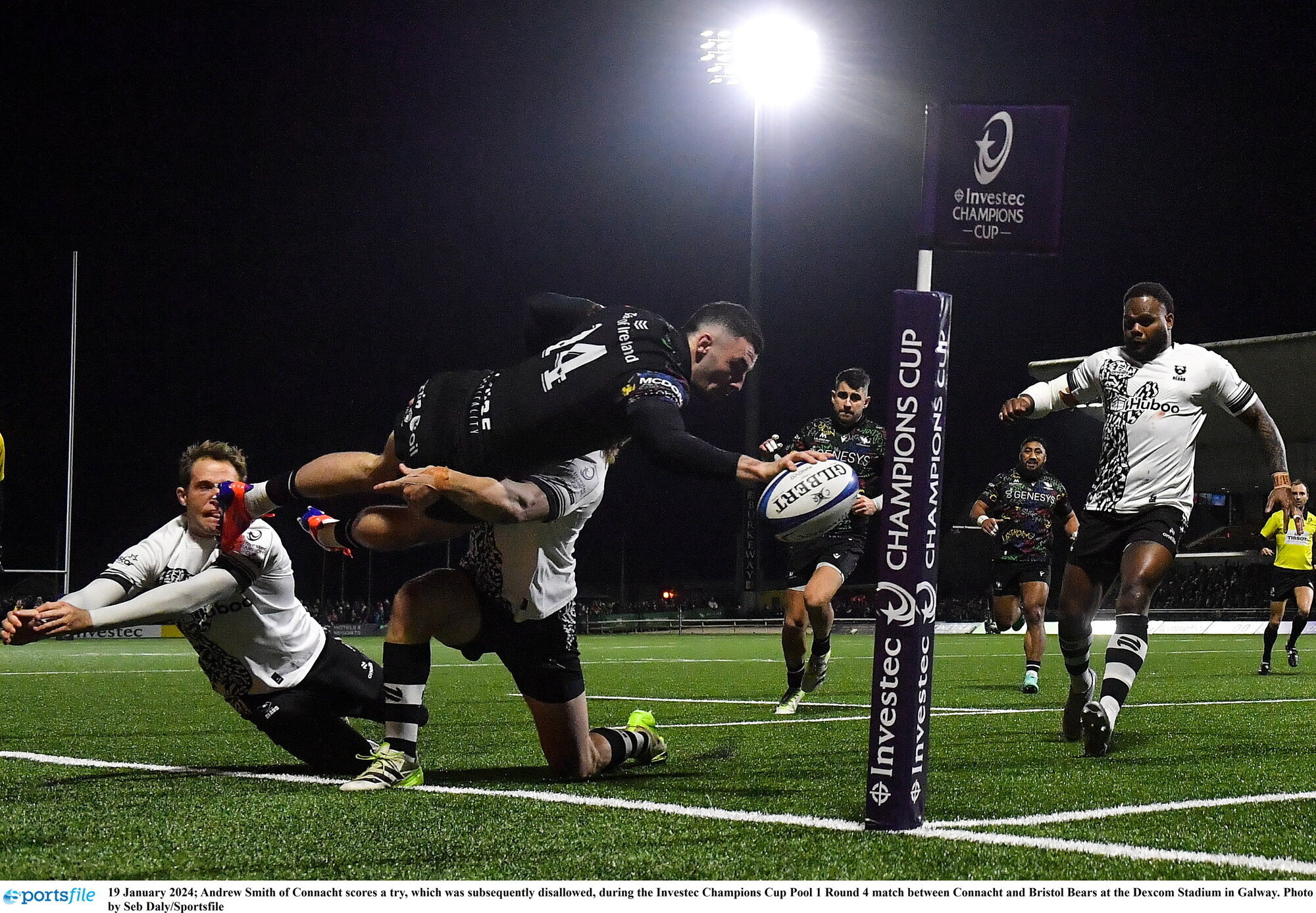 Impressive Connacht keep European journey alive 