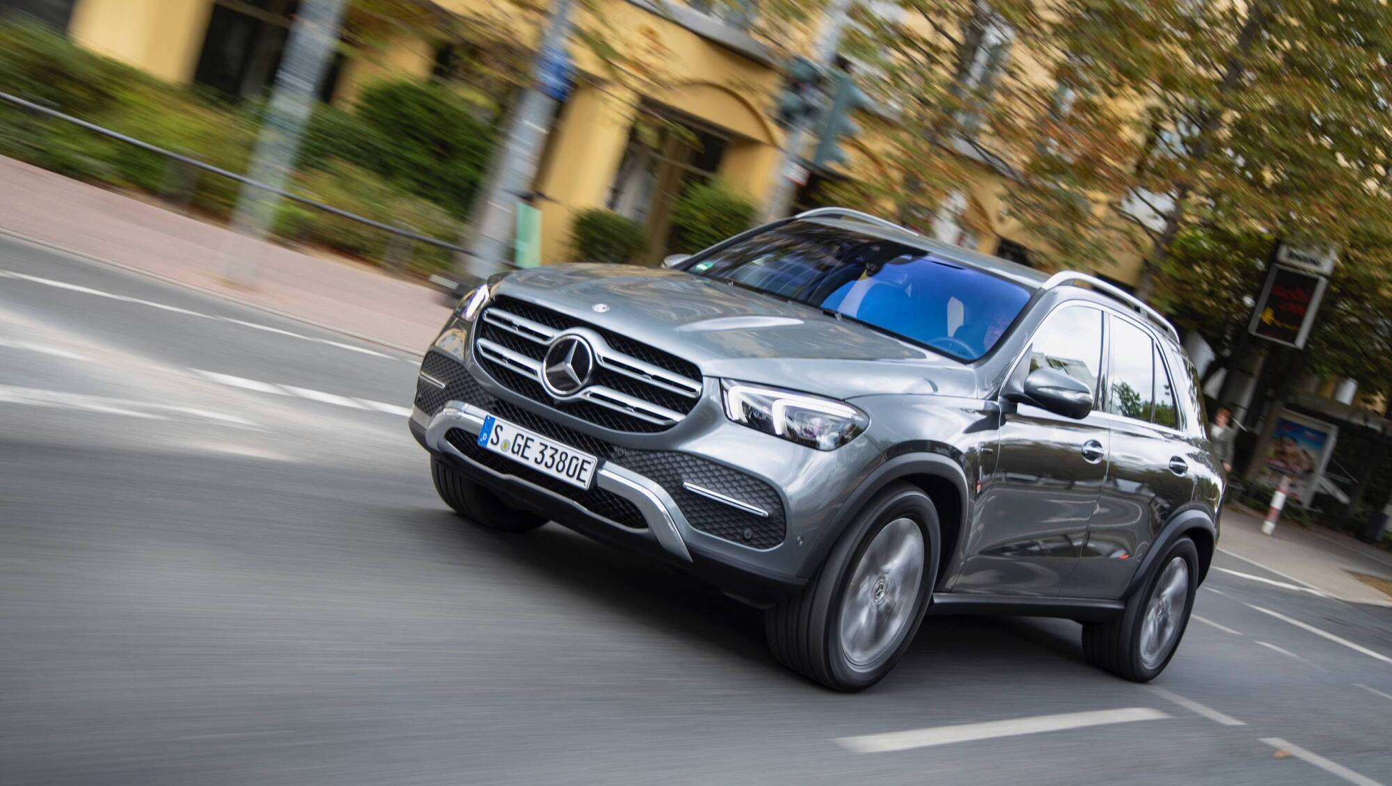 SUVs drive trend for new cars to grow 1cm wider in EU every two years, says report