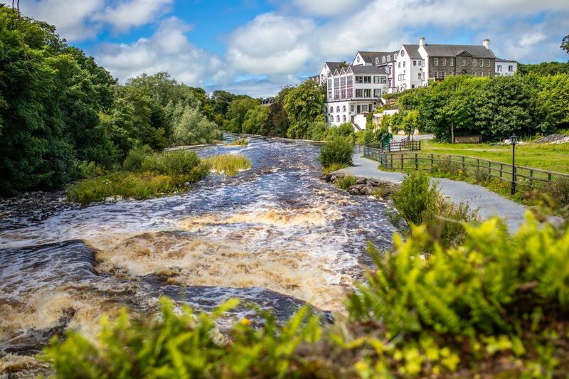 The Falls Hotel The Falls Hotel