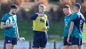 <p>FULL FOCUS: Harry Byrne, Defence Coach Simon Easterby, Ciaran Frawley, Sam Prendergast. Pic: Dan Sheridan, Inpho</p>