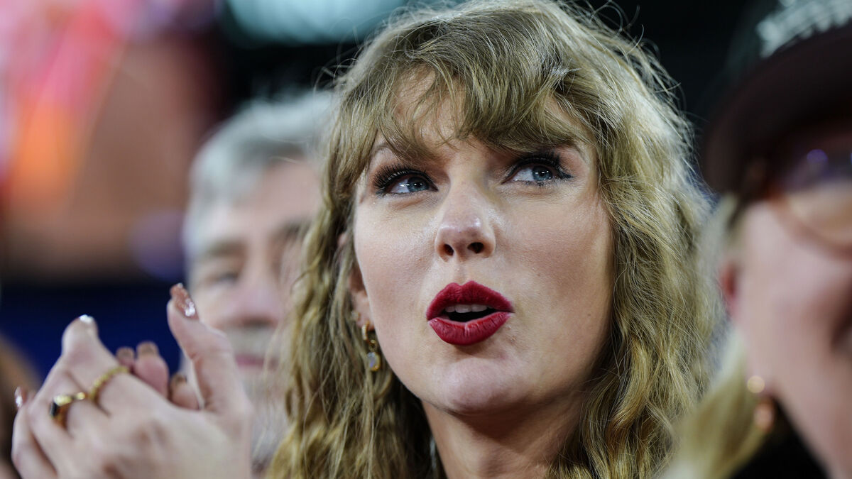 The Taylor Swift deepfake scandal: 'It's men telling a powerful woman to get back in her box' - Vimarsana News
