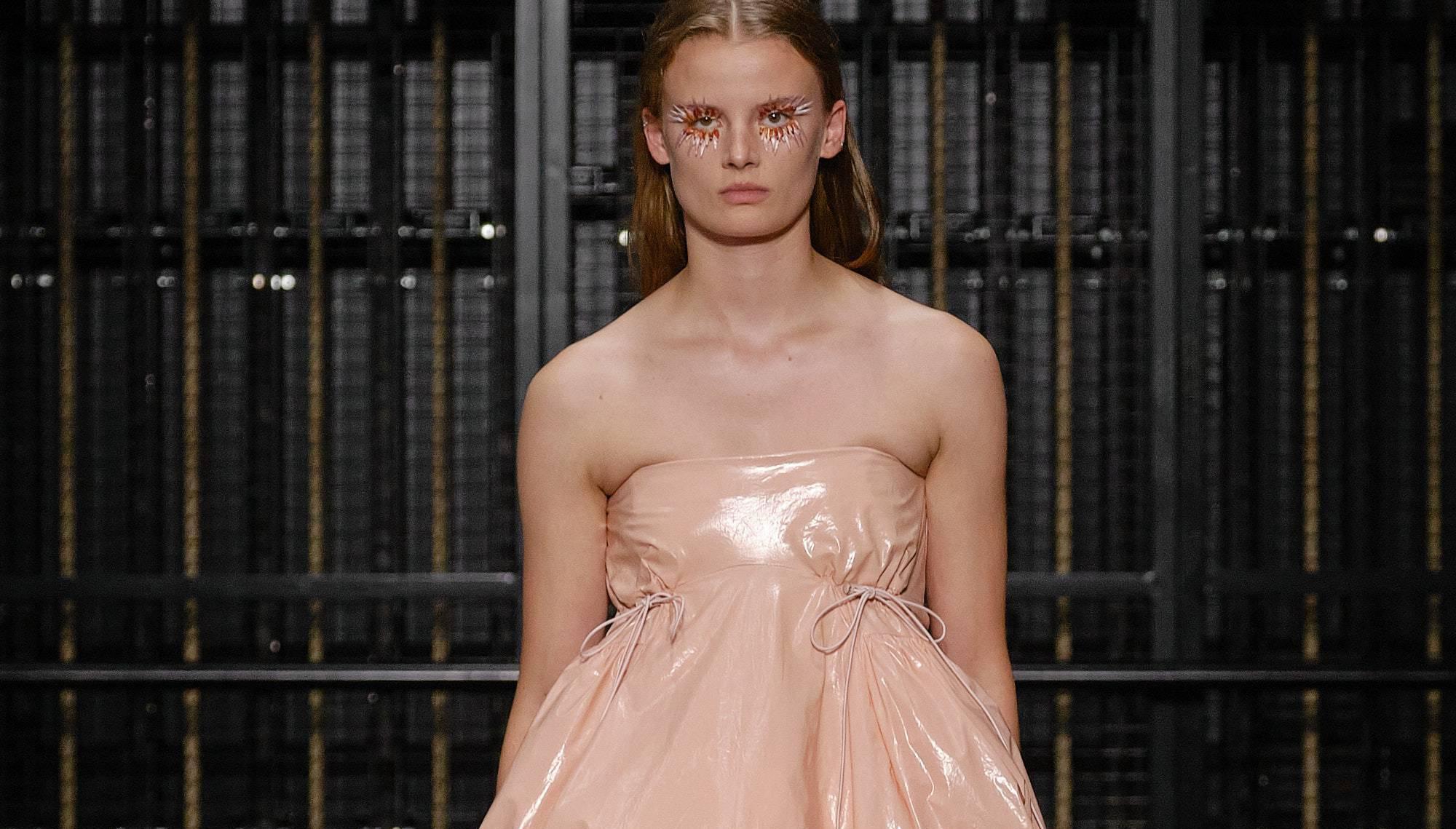  A model walks the runway at the springsummer 2024 Simone Rocha fashion show. Photo Ben Broomfield